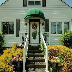 Williams Gate Bed & Breakfast Private Suites